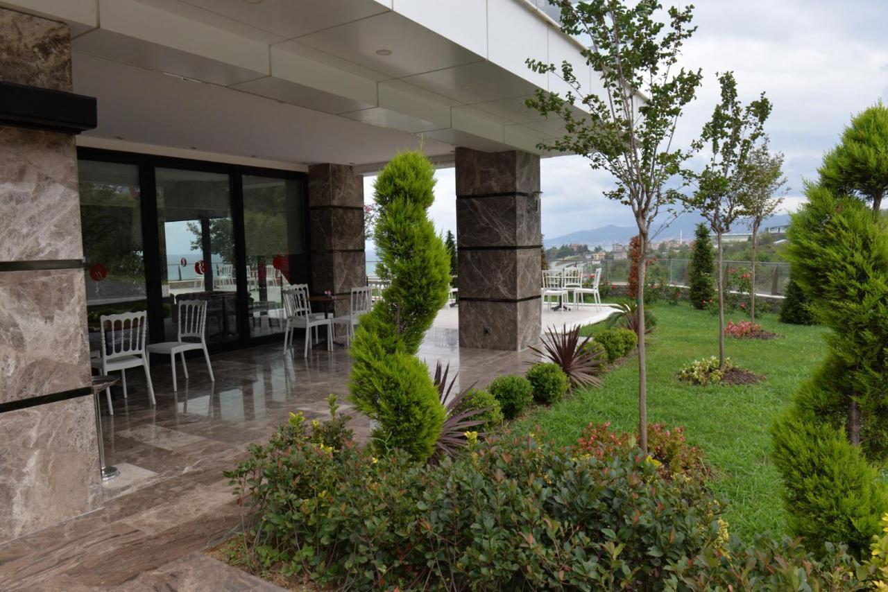รามาดา บาย วินด์แฮม กีเรซุน ปิราซิซ Hotel Piraziz ภายนอก รูปภาพ
